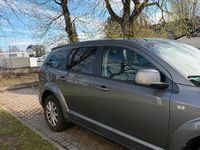 Gebraucht Fiat Freemont 140 PS (102 kW) 2011 Grau SUV