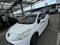 Gebraucht Peugeot 207 CC Allure 120 PS (88 kW) 2012 Weiß Cabrio