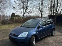 Gebraucht Ford Fiesta 80 PS (58 kW) 2005 Blau Kleinwagen