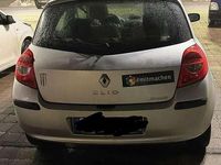 Gebraucht Renault Clio II Expression 75 PS (55 kW) 2006 Limousine