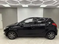 Gebraucht Hyundai i20 Edition 86 PS (63 kW) 2013 Schwarz Kleinwagen