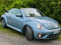 Używany VW Beetle Sound 105 KM (77 kW) 2018 Niebieski Hatchback