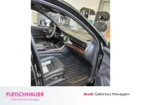 Gebraucht Audi SQ7 Ambiente 507 PS (372 kW) 2023 Schwarz SUV