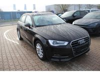 Gebraucht Audi A3 Attraction 150 PS (110 kW) 2016 Limousine