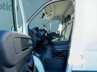 Gebraucht Peugeot Boxer 179 PS (131 kW) 2025 Weiß Van