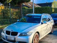 Gebraucht BMW 320 177 PS (130 kW) 2007 Silber Kombi