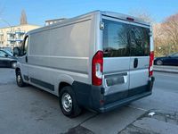 Gebraucht Peugeot Boxer 130 PS (95 kW) 2016 Silber Van