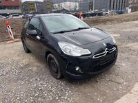 Gebraucht Citroën DS3 So Chic 120 PS (88 kW) 2011 Farbe schwarz obsidien/metalli Kleinwagen