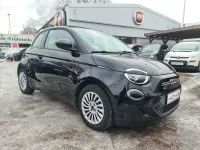 Gebraucht Fiat 500e 86 kW (118 PS) 2023 Onyxschwarz Cabrio