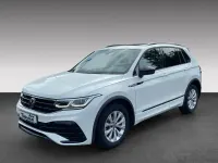 Gebraucht VW Tiguan R-line 150 PS (110 kW) 2023 Weiß SUV