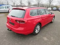Gebraucht VW Passat Business 122 PS (89 kW) 2023 Tornadorot Kombi