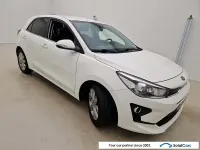 Gebraucht Kia Rio 101 PS (74 kW) 2021 Weiß Limousine