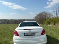 Gebraucht Peugeot 207 CC 120 PS (88 kW) 2014 Weiß Cabrio