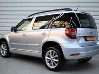 Gebraucht Skoda Yeti Elegance 105 PS (77 kW) 2015 Silber SUV