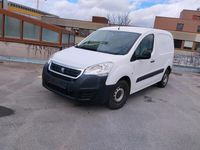 Gebraucht Peugeot Partner Avantage 75 PS (55 kW) 2017 Weiß Van / Kleinbus