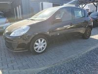 Gebraucht Renault Clio II Authentique 65 PS (47 kW) 2007 Perlmuttschwarz Kleinwagen