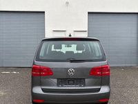 Gebraucht VW Touran Comfortline 105 PS (77 kW) 2013 Braun Van / Kleinbus