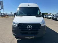 Gebraucht Mercedes Sprinter 170 PS (125 kW) 2025 Arktikweiß Van