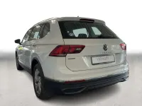Gebraucht VW Tiguan Allspace Life 150 PS (110 kW) 2022 Weiß SUV