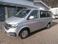 Gebraucht VW Caravelle 150 PS (110 kW) 2023 Silber Van / Kleinbus