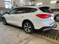 Gebraucht Ford Focus 120 PS (88 kW) 2019 Weiß Kombi