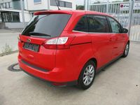 Gebraucht Ford Grand C-Max Titanium 150 PS (110 kW) 2015 Rot Van / Kleinbus