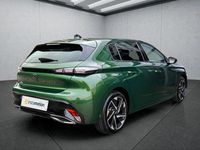 Gebraucht Peugeot 308 131 PS (96 kW) 2023 Grün Kleinwagen