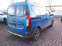 Gebraucht Dacia Dokker Stepway 102 PS (75 kW) 2019 Blau Van / Kleinbus