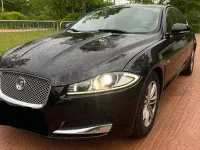 Gebraucht Jaguar XF Luxury 190 PS (139 kW) 2012 Schwarz Limousine