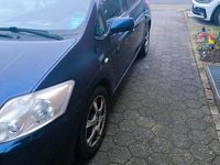 Gebraucht Toyota Auris 124 PS (91 kW) 2008 Blau Kleinwagen