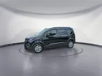 Neu Peugeot Rifter 131 PS (96 kW) 2026 Schwarz Van / Kleinbus