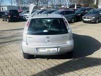 Gebraucht Opel Corsa 80 PS (58 kW) 2006 Silber grau Kleinwagen