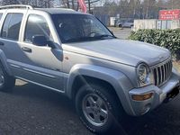 Gebraucht Jeep Cherokee Limited 211 PS (155 kW) 2002 Silber SUV