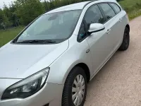 Gebraucht Opel Astra 136 PS (100 kW) 2015 Silber Kombi