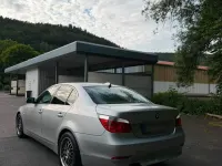 Gebraucht BMW 523 177 PS (130 kW) 2006 Silber Limousine