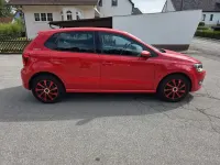 Gebraucht VW Polo Comfortline 69 PS (50 kW) 2010 Rot Kleinwagen