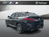 Gebraucht BMW X4 M Sport 190 PS (139 kW) 2025 Schwarz SUV