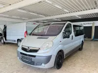 Gebraucht Opel Vivaro 114 PS (83 kW) 2007 Starsilber m2 Van / Kleinbus