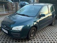 Gebraucht Ford Focus Style 116 PS (85 kW) 2007 Grün Limousine