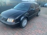 Gebraucht VW Bora 105 PS (77 kW) 2003 Schwarz Limousine