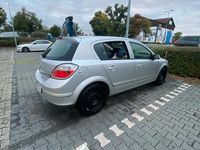 Gebraucht Opel Astra 105 PS (77 kW) 2006 Silber Limousine