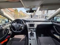 Gebraucht VW Passat Trendline 150 PS (110 kW) 2015 Silber Kombi