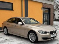 Gebraucht BMW 320 Luxury Line 184 PS (135 kW) 2015 Silber Limousine