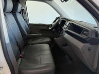 Używany VW Transporter 90 KM (66 kW) 2021 Biały Van