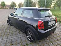 Second-hand Mini ONE 75 CP (55 kW) 2016 Negru Hatchback