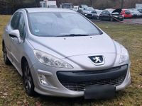 Gebraucht Peugeot 308 101 PS (74 kW) 2008 Silber Limousine