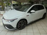 Gebraucht VW Golf VIII CLUB 300 PS (220 kW) 2021 Pure white Limousine