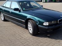 Gebraucht BMW 728 235 PS (172 kW) 1997 Grün Limousine