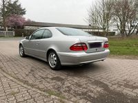 Gebraucht Mercedes CLK200 163 PS (119 kW) 2001 Silber Coupé