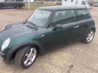 Gebraucht Mini ONE 90 PS (66 kW) 2003 Grün Kleinwagen